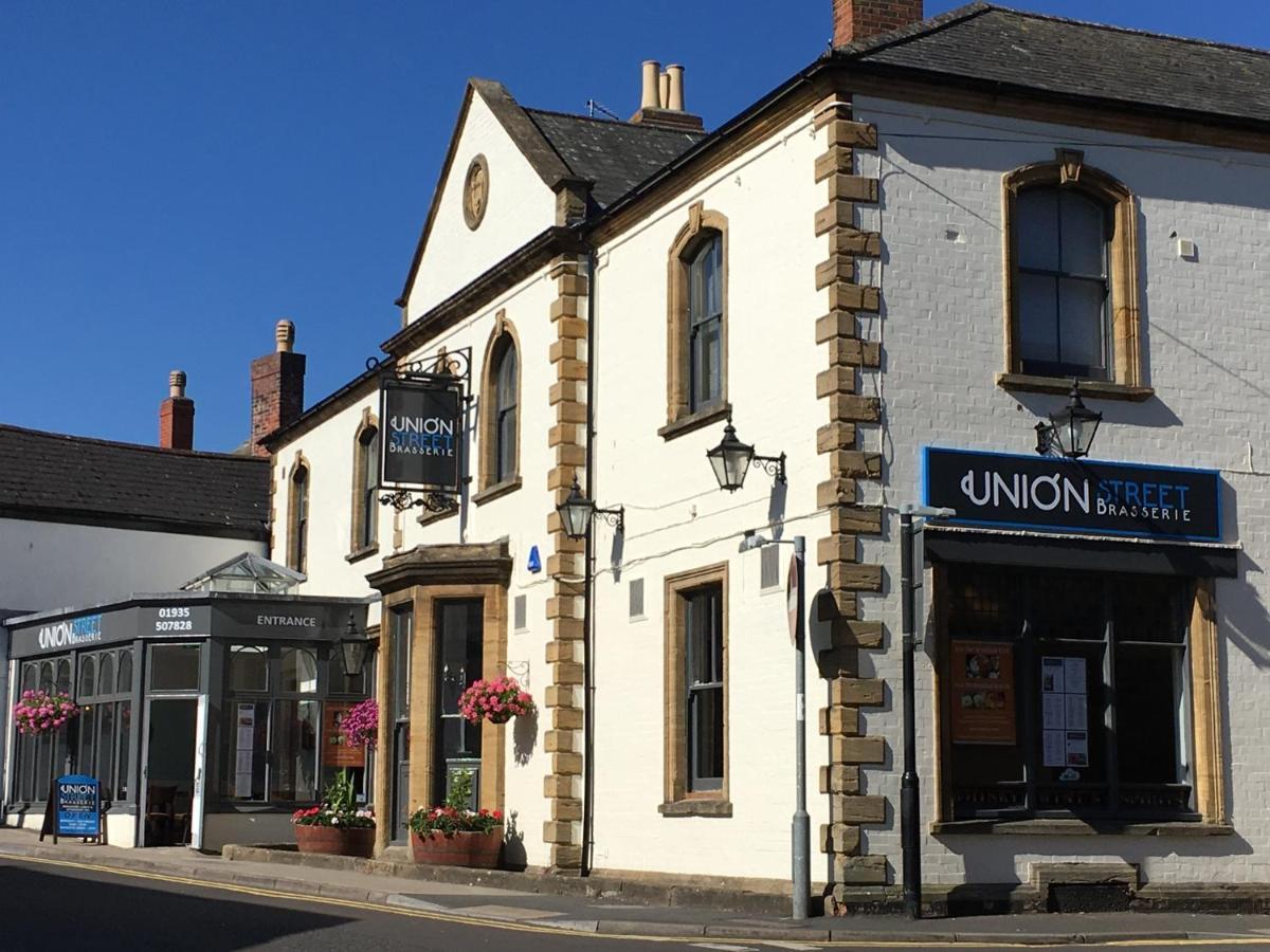 Stylish Flat In Yeovil Somerset Bagian luar foto